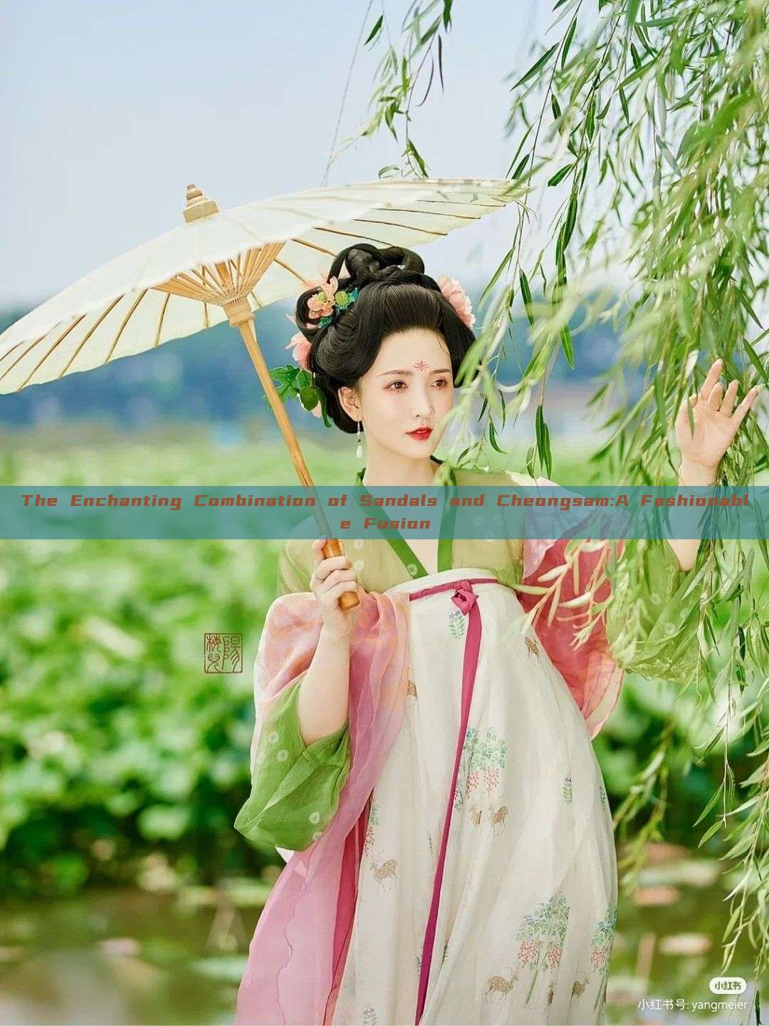 The Enchanting Combination of Sandals and Cheongsam:A Fashionable Fusion The Enchanting Combination of Sandals and Cheongsam:A Fashionable Fusion