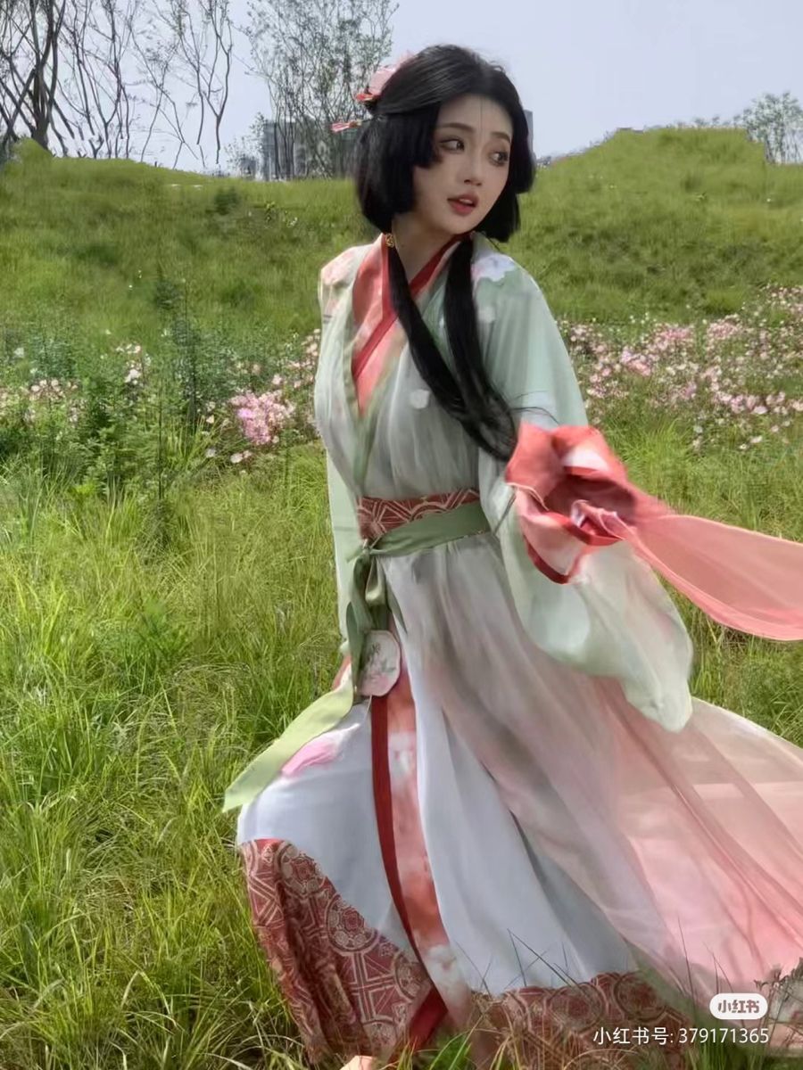 Summer Cheongsam Elegance with Long Sleeves Summer Cheongsam Elegance with Long Sleeves