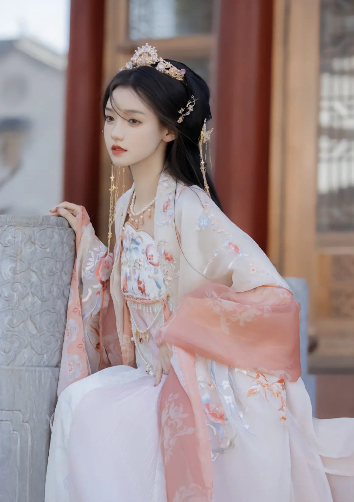 Traditional Hanfu Shoes:Unveiling the Elegance of Ancient Chinese Footwear Traditional Hanfu Shoes:Unveiling the Elegance of Ancient Chinese Footwear