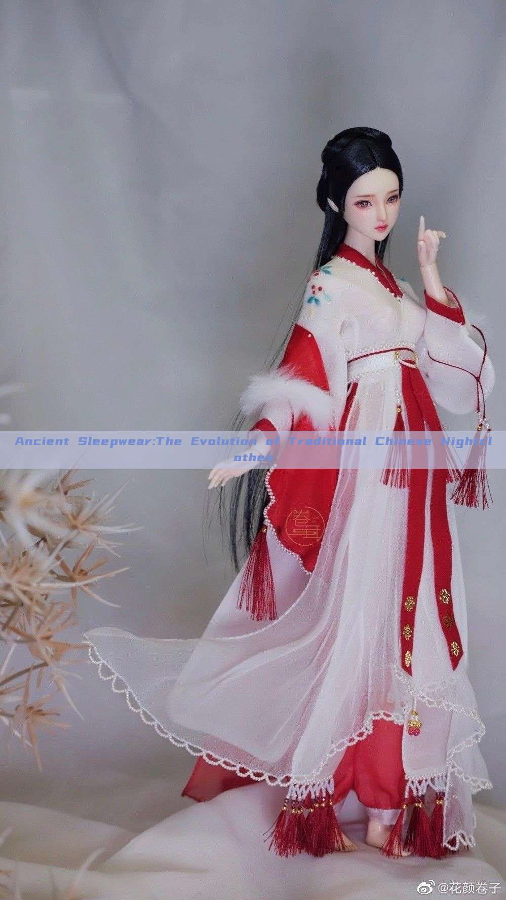 Ancient Sleepwear:The Evolution of Traditional Chinese Nightclothes