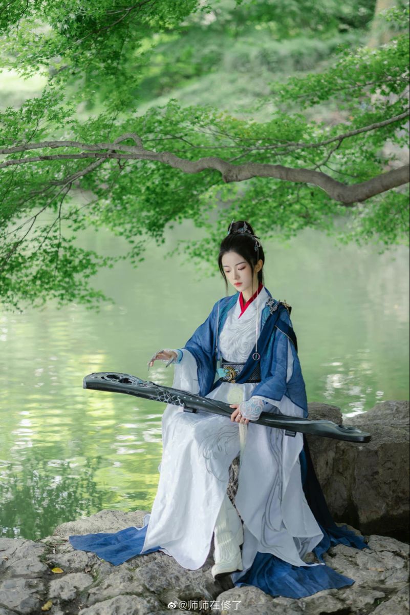 Ethnic-Style Cheongsam Two-Piece Set:A Blend of Tradition and Modernity Ethnic-Style Cheongsam Two-Piece Set:A Blend of Tradition and Modernity