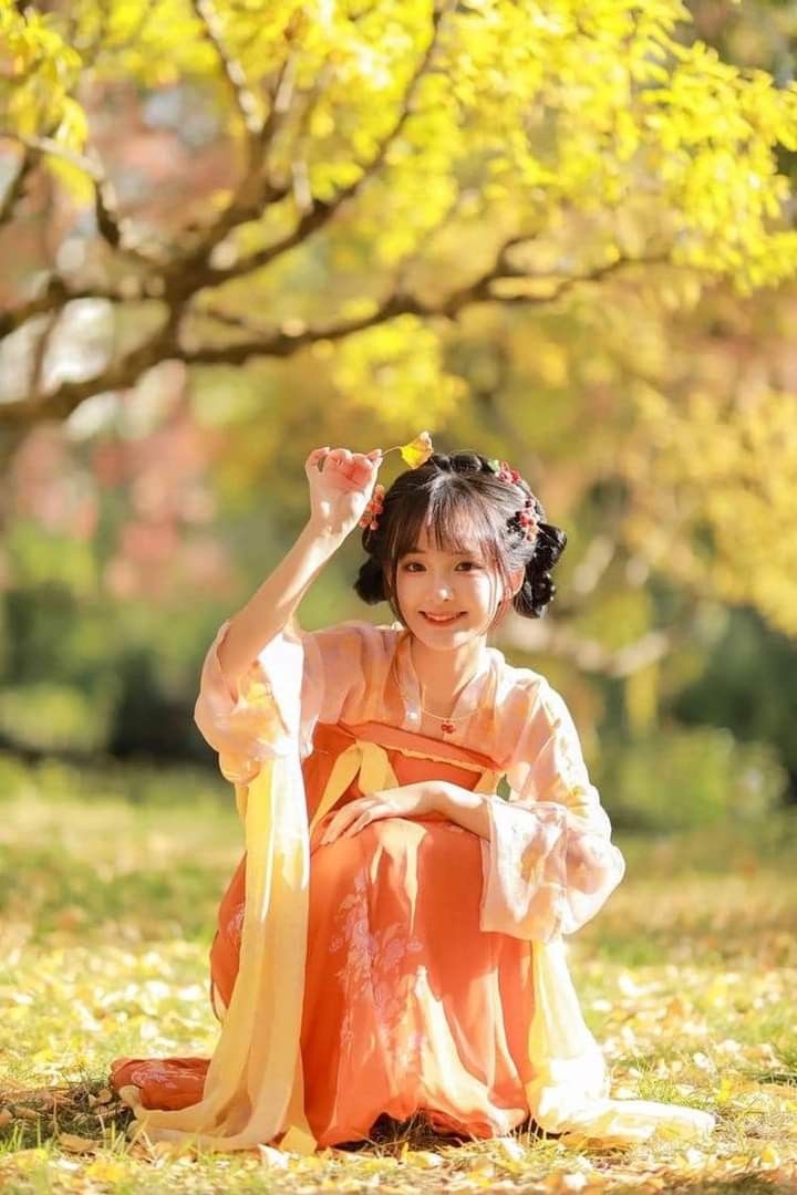 Personalized Cheongsam Fashion:The Rise of the Qipao Influencer Personalized Cheongsam Fashion:The Rise of the Qipao Influencer