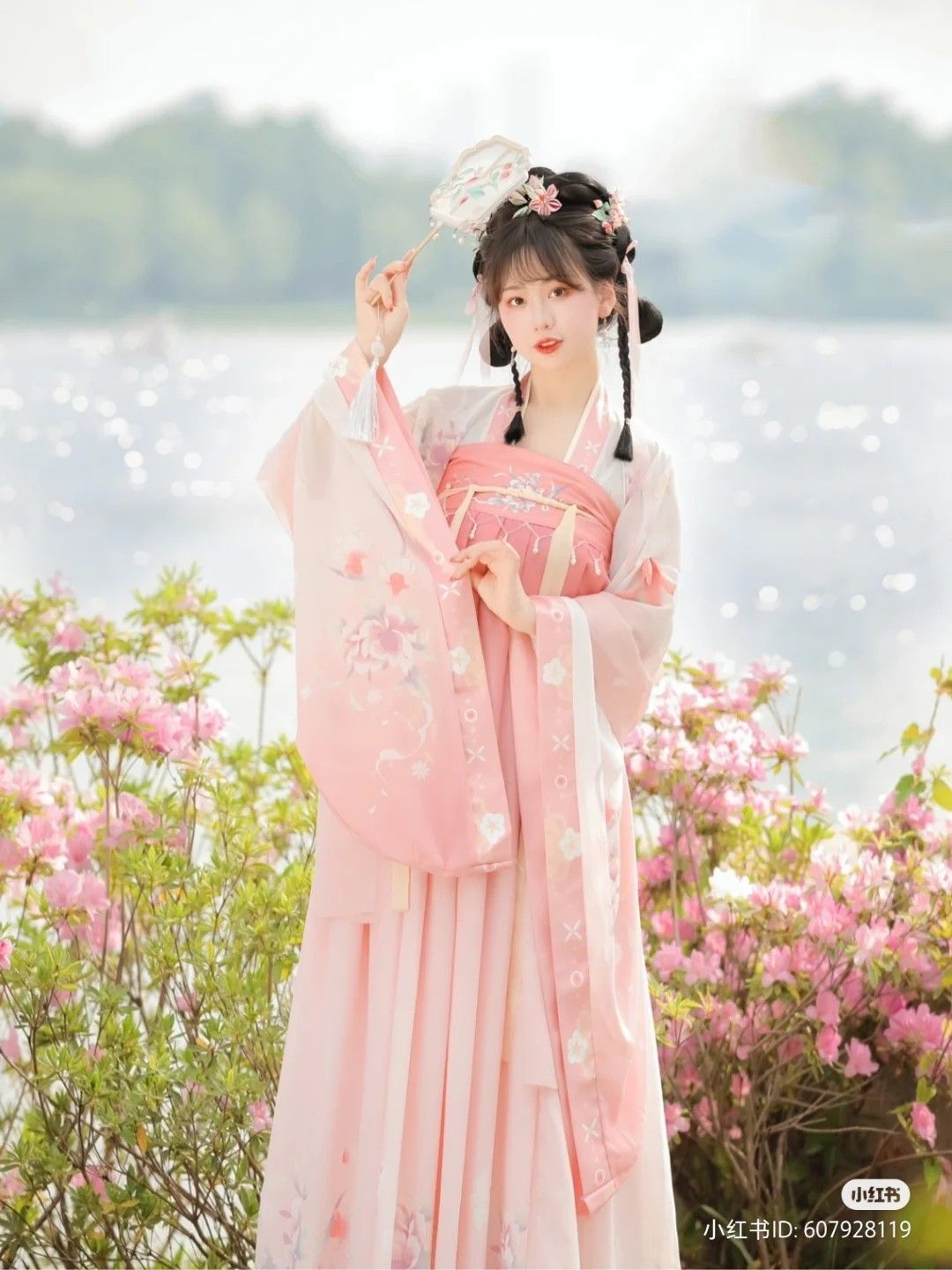 Enhanced Traditional Hanfu Fashion:Plus Size Innovations