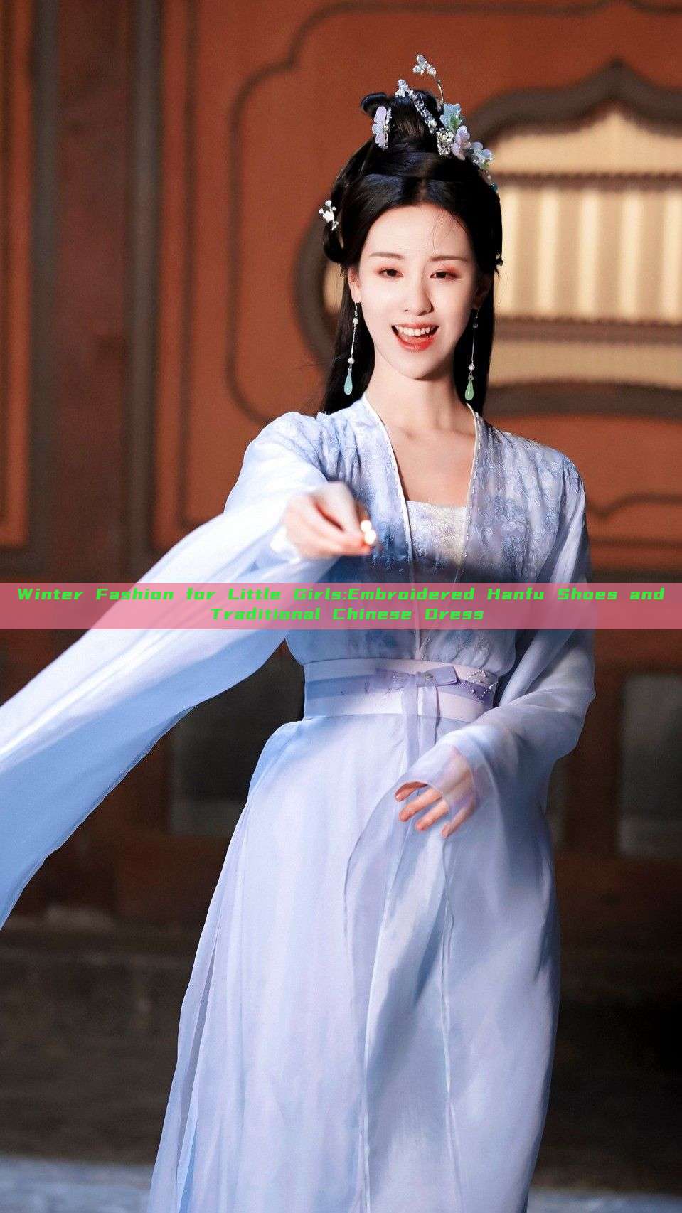 Winter Fashion for Little Girls:Embroidered Hanfu Shoes and Traditional Chinese Dress Winter Fashion for Little Girls:Embroidered Hanfu Shoes and Traditional Chinese Dress