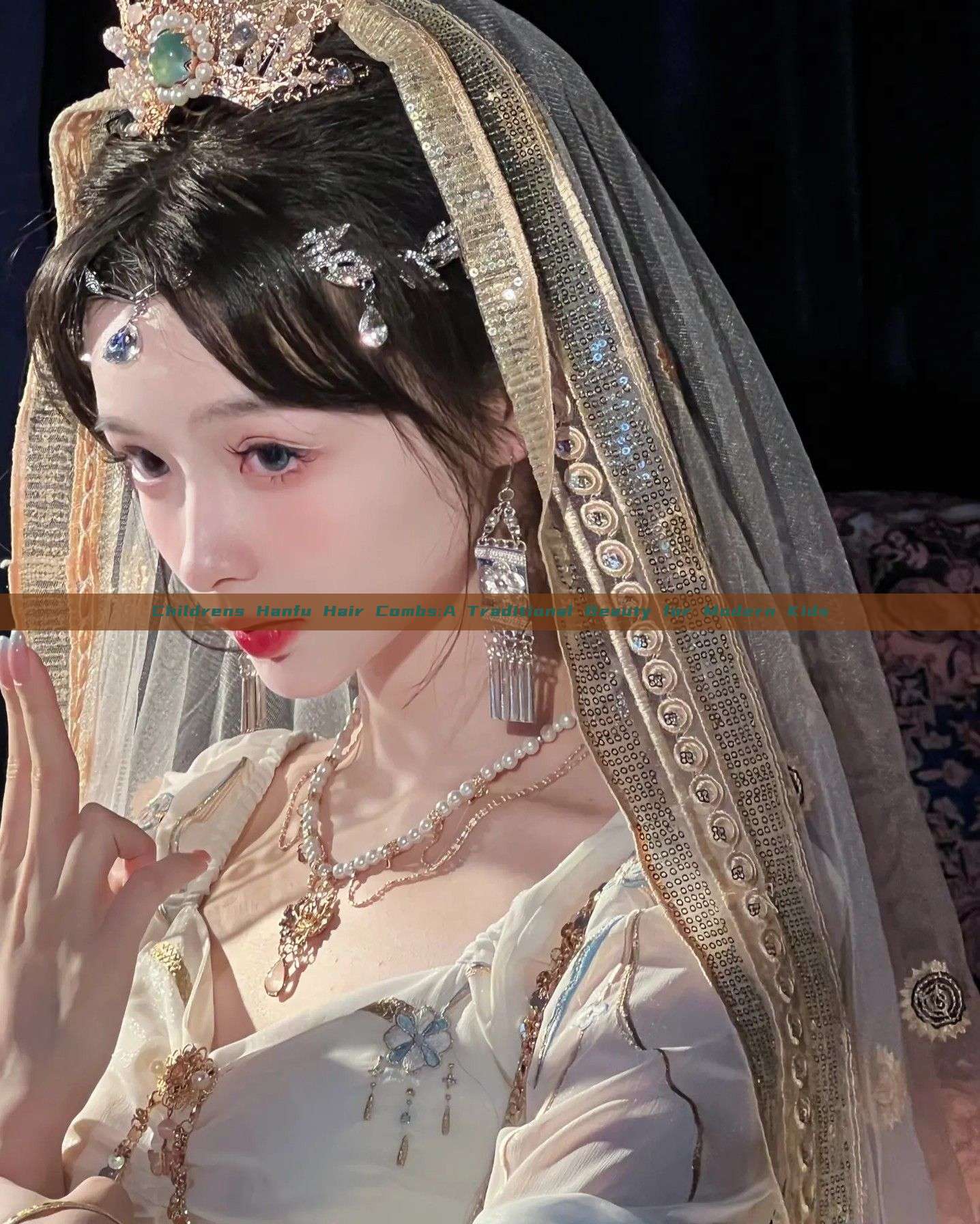 Childrens Hanfu Hair Combs:A Traditional Beauty for Modern Kids Childrens Hanfu Hair Combs:A Traditional Beauty for Modern Kids