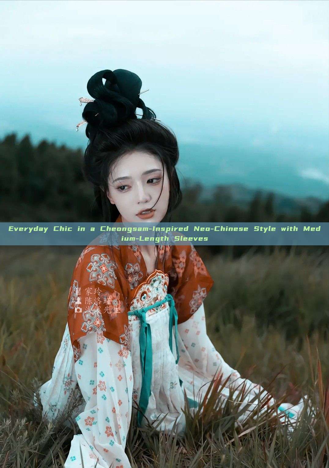 Everyday Chic in a Cheongsam-Inspired Neo-Chinese Style with Medium-Length Sleeves Everyday Chic in a Cheongsam-Inspired Neo-Chinese Style with Medium-Length Sleeves