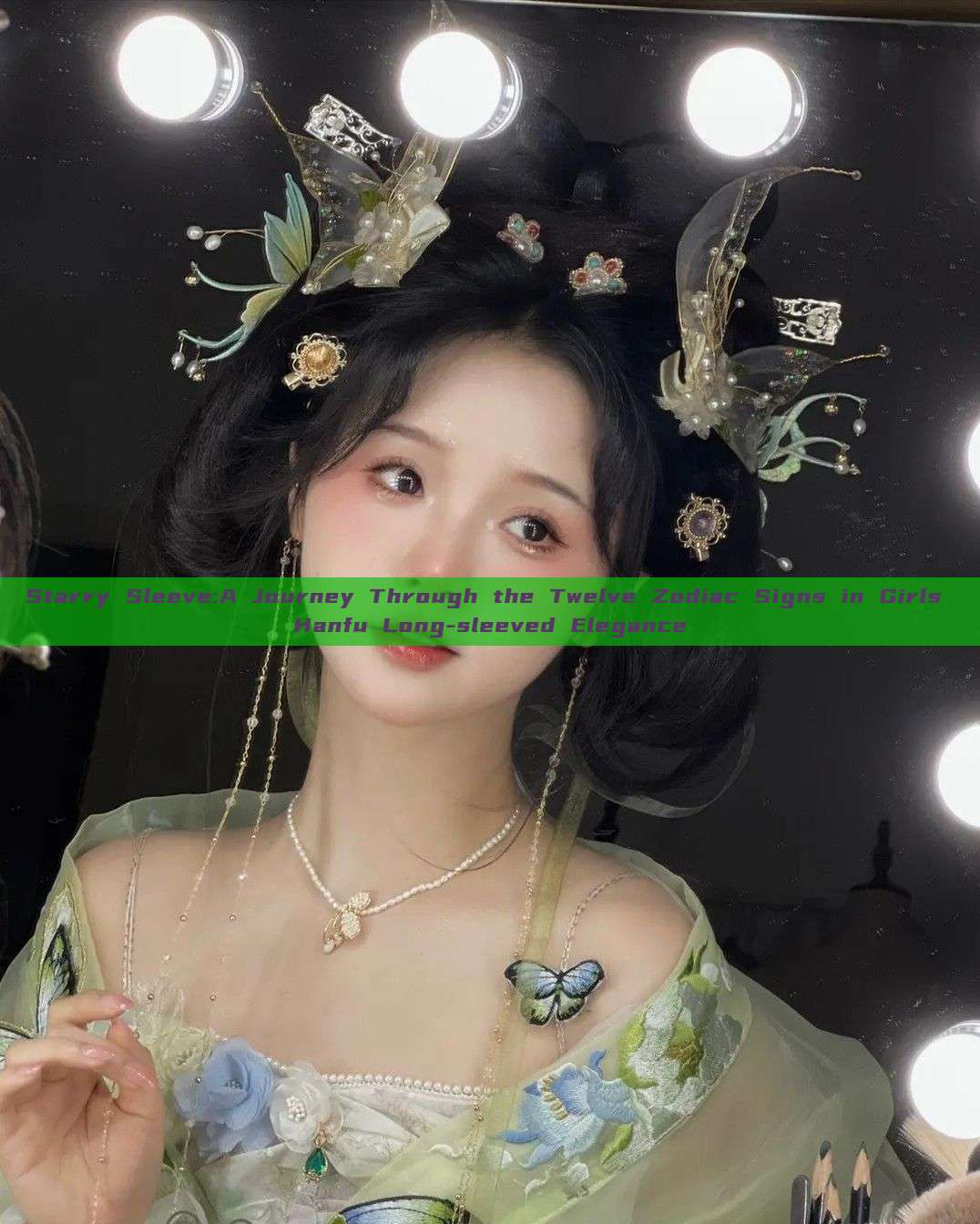 Starry Sleeve:A Journey Through the Twelve Zodiac Signs in Girls Hanfu Long-sleeved Elegance Starry Sleeve:A Journey Through the Twelve Zodiac Signs in Girls Hanfu Long-sleeved Elegance