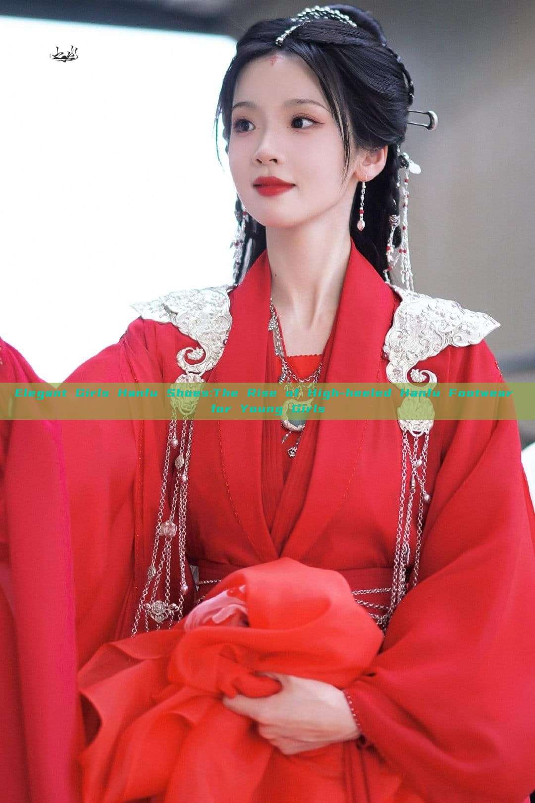Elegant Girls Hanfu Shoes:The Rise of High-heeled Hanfu Footwear for Young Girls Elegant Girls Hanfu Shoes:The Rise of High-heeled Hanfu Footwear for Young Girls