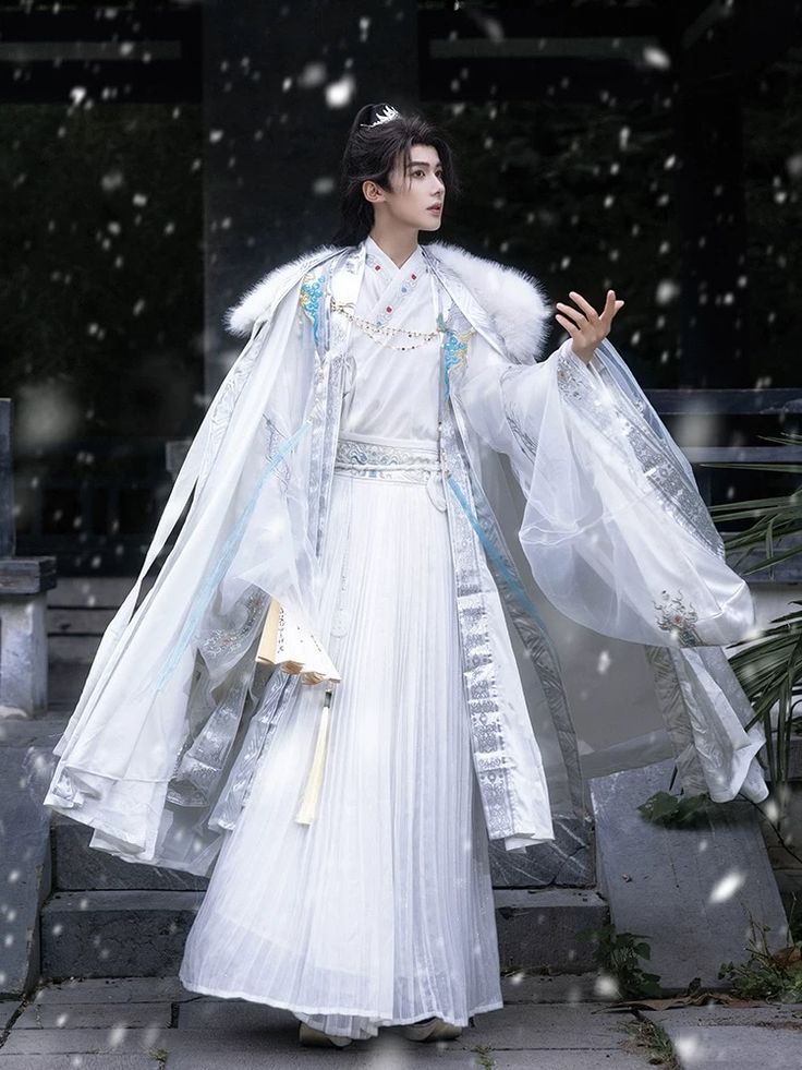 Embracing the Elegance of Autumn and Winter:White High Heels and Cheongsam Match