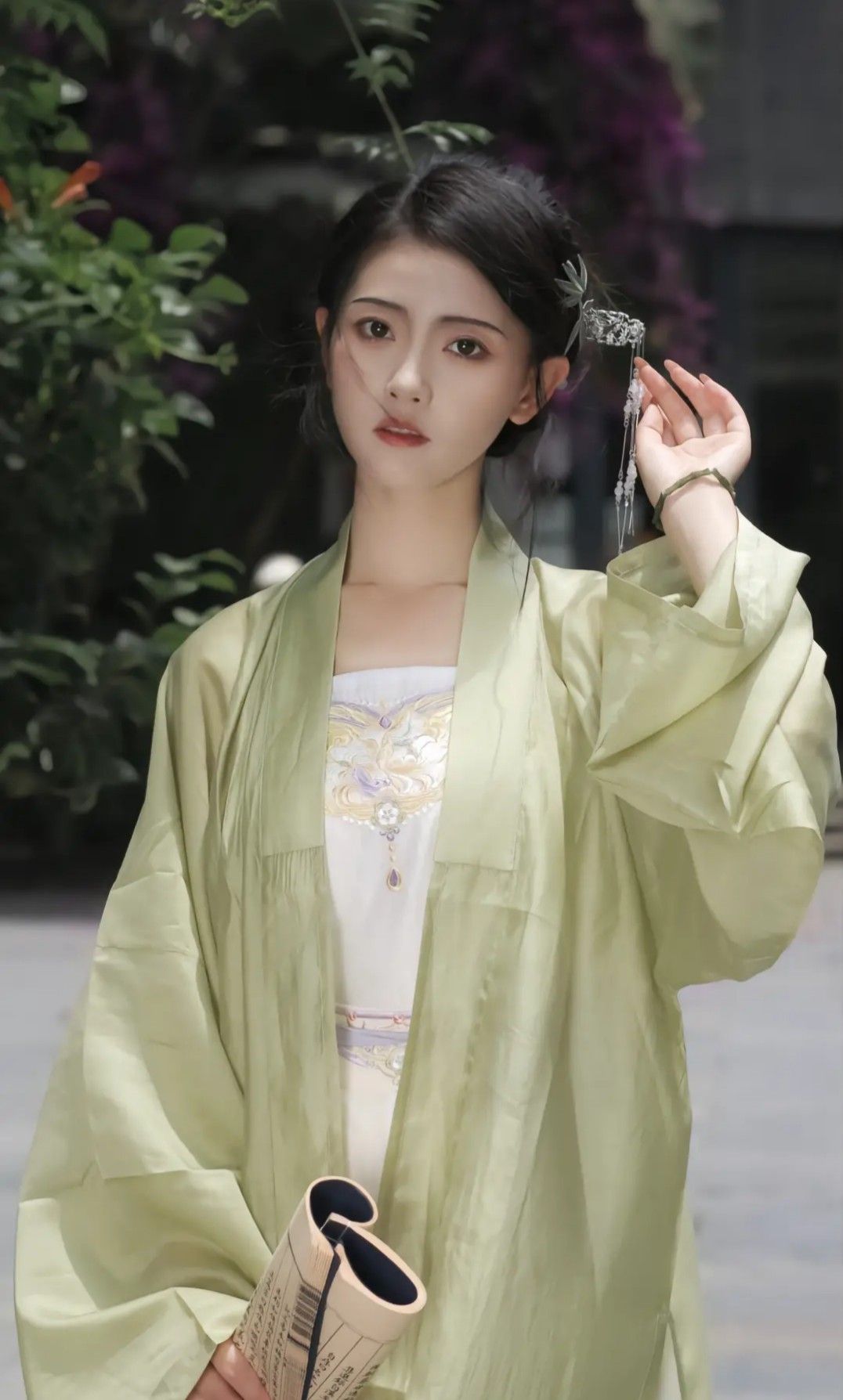 Cheongsam-Style Collar with Button-Up Blouse for Summer