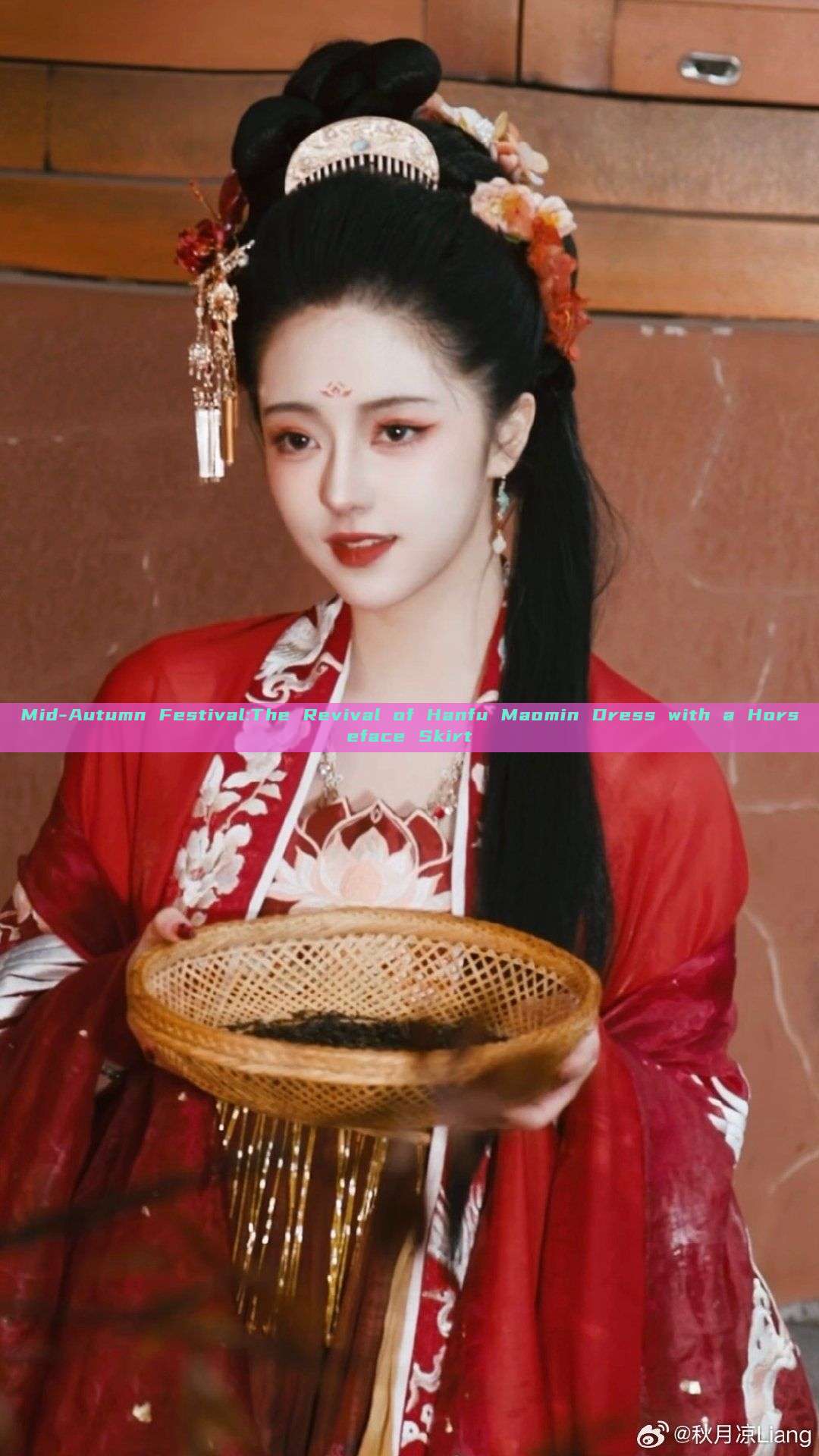 Mid-Autumn Festival:The Revival of Hanfu Maomin Dress with a Horseface Skirt Mid-Autumn Festival:The Revival of Hanfu Maomin Dress with a Horseface Skirt