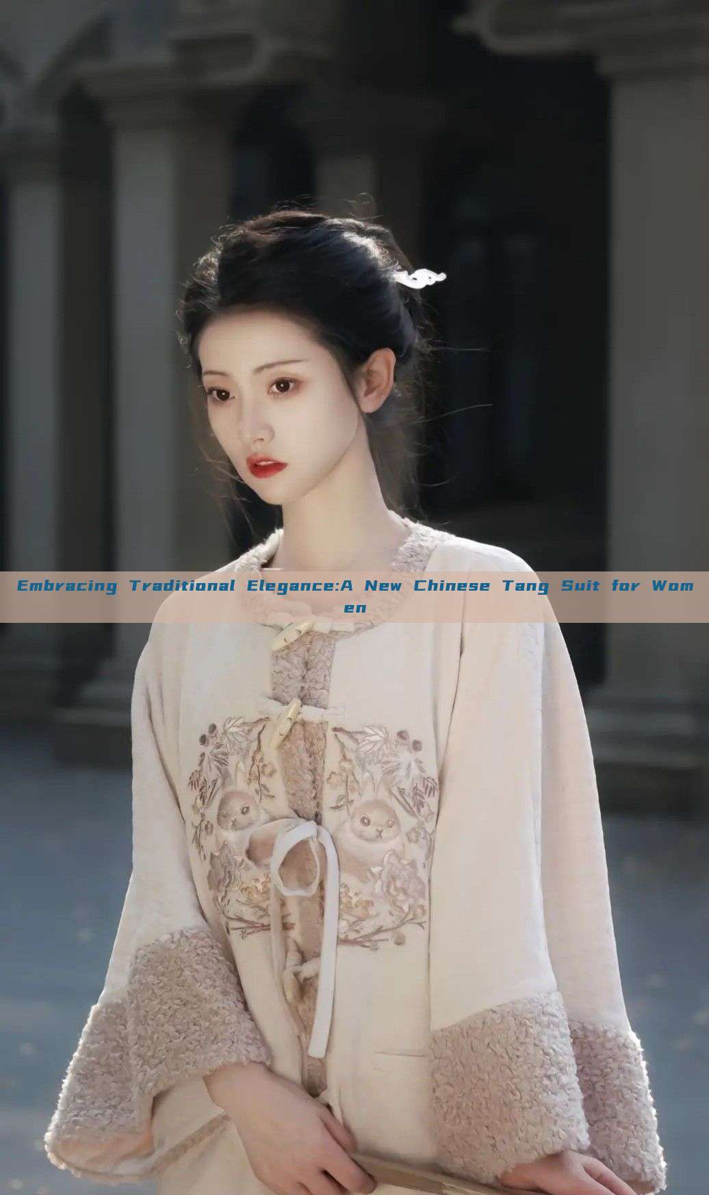 Embracing Traditional Elegance:A New Chinese Tang Suit for Women Embracing Traditional Elegance:A New Chinese Tang Suit for Women