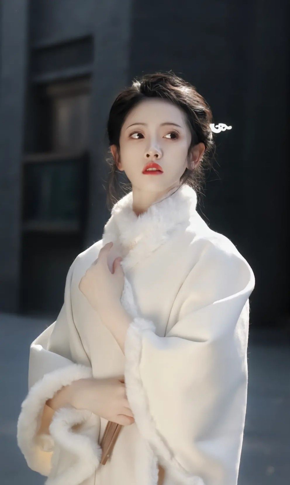 Spring and Summer Girls Hanfu Fashion:Traditional Chinese Style Suites with Modern Fusion Spring and Summer Girls Hanfu Fashion:Traditional Chinese Style Suites with Modern Fusion