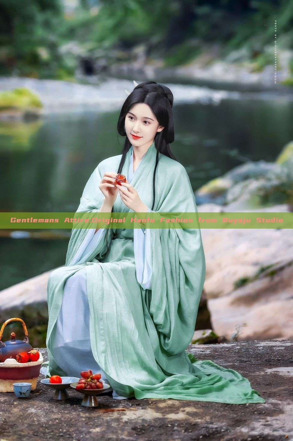 Gentlemans Attire:Original Hanfu Fashion from Ruyaju Studio