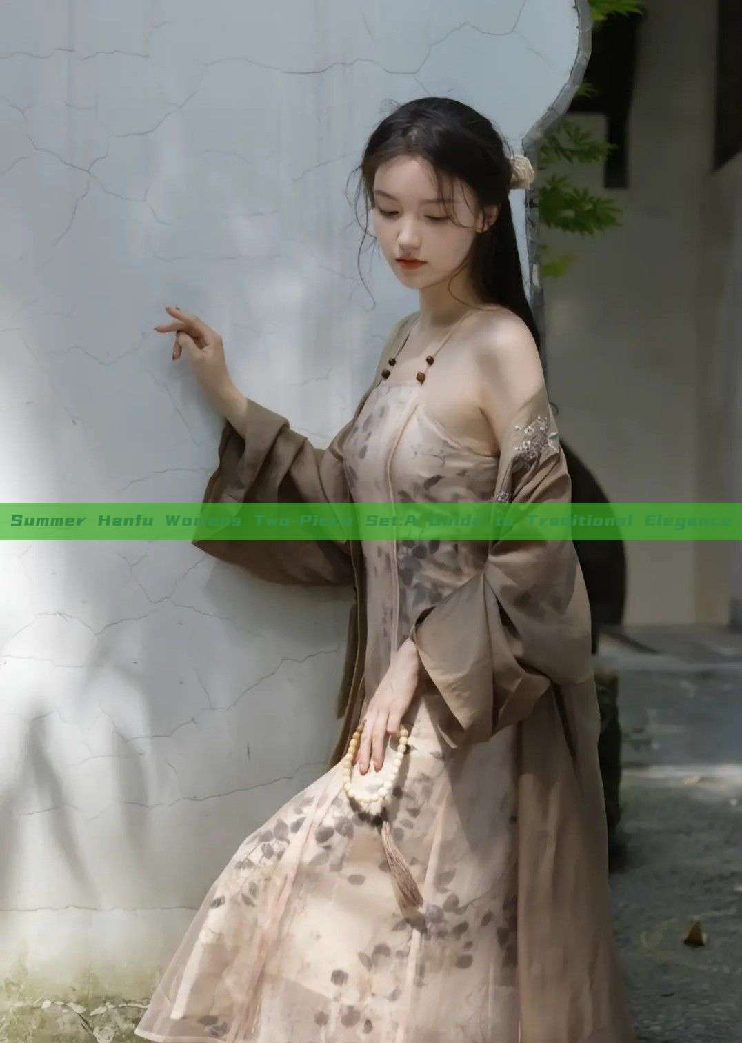 Summer Hanfu Womens Two-Piece Set:A Guide to Traditional Elegance