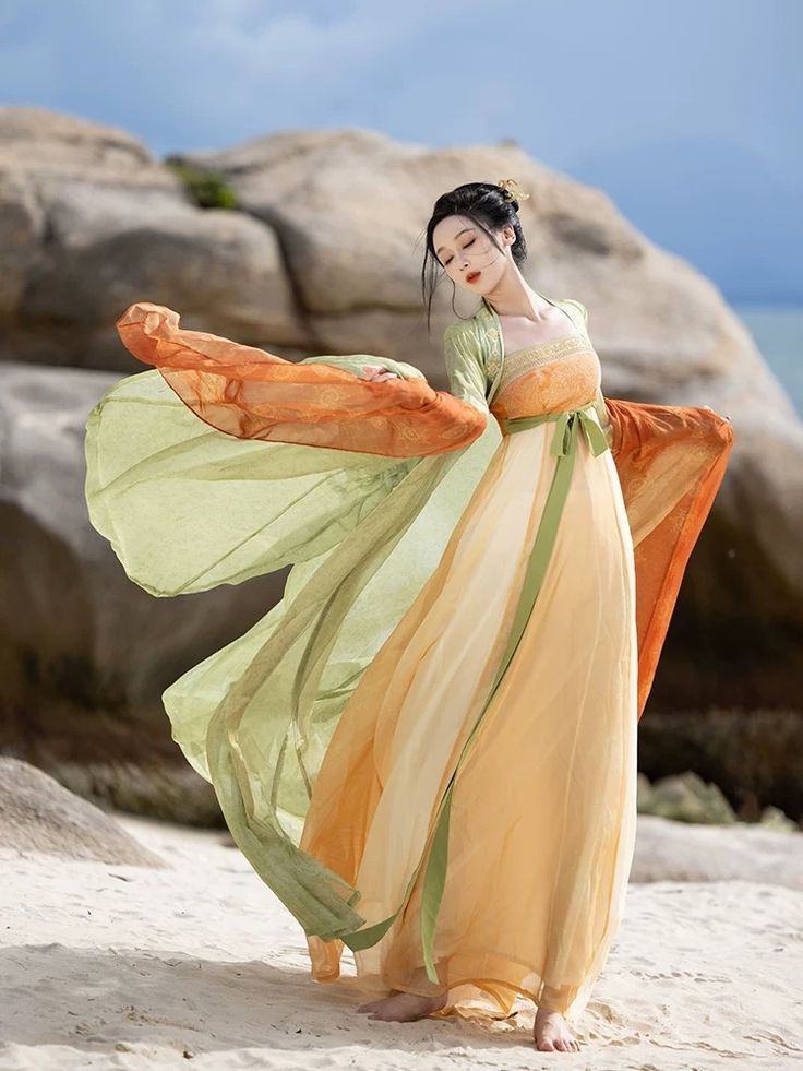 Elegant Womens Ancient Costumes:A Journey Through Time