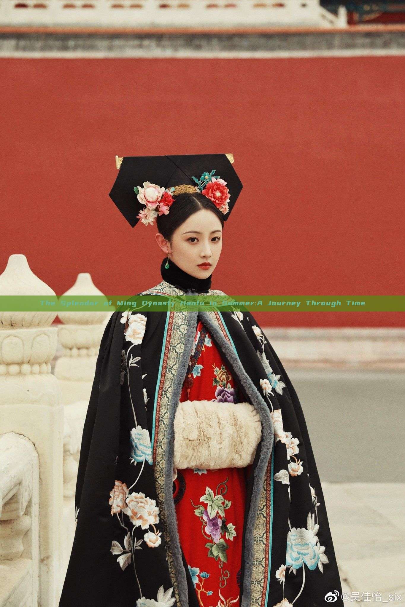 The Splendor of Ming Dynasty Hanfu in Summer:A Journey Through Time