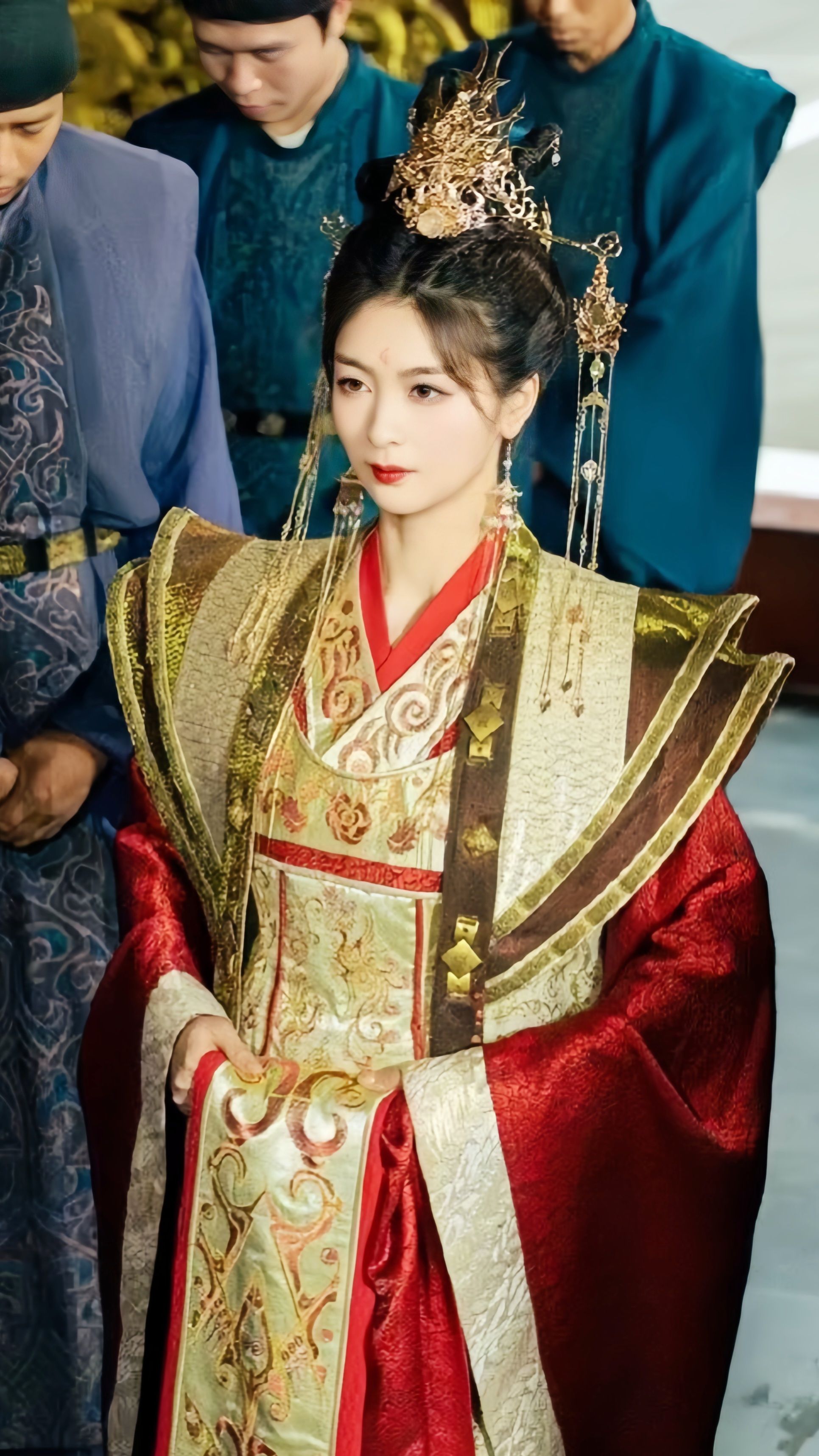 JK Hanfu and the Nine-Tailed Fox:An Exploration of Traditional Beauty and Modern Fashion