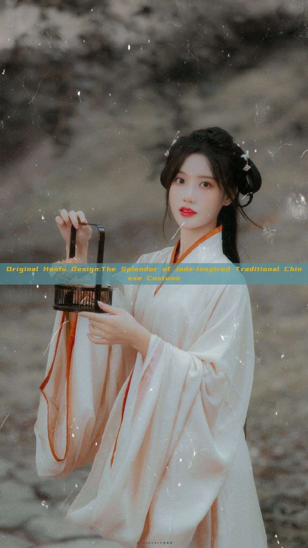 Original Hanfu Design:The Splendor of Jade-Inspired Traditional Chinese Costume Original Hanfu Design:The Splendor of Jade-Inspired Traditional Chinese Costume