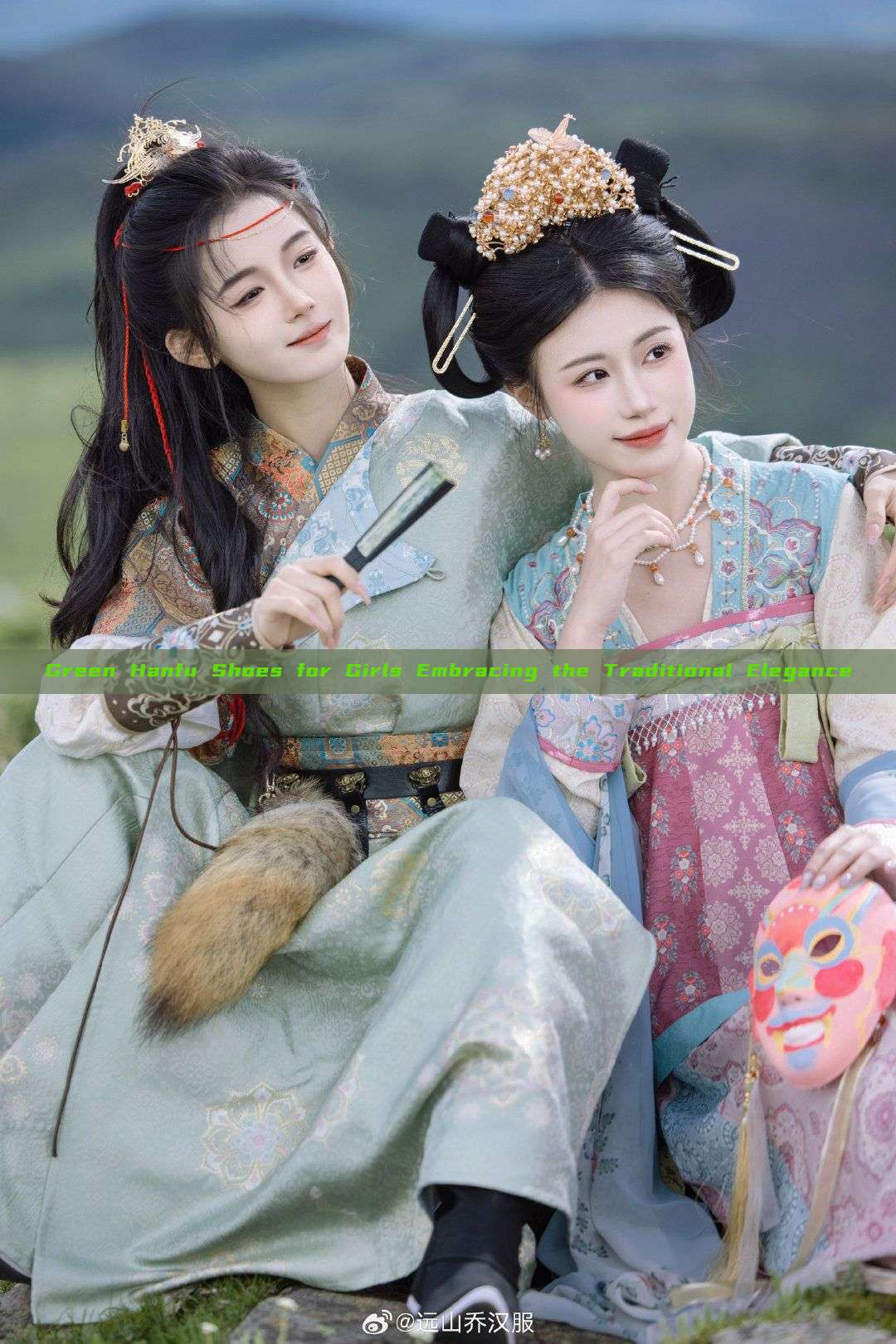 Green Hanfu Shoes for Girls Embracing the Traditional Elegance Green Hanfu Shoes for Girls Embracing the Traditional Elegance