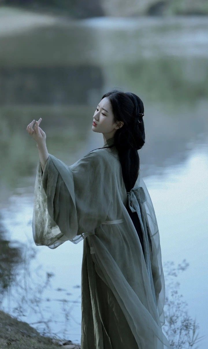 Lolita-Inspired Hanfu Fashion for Little Girls:A Blend of Traditional Elegance and Modern Charm