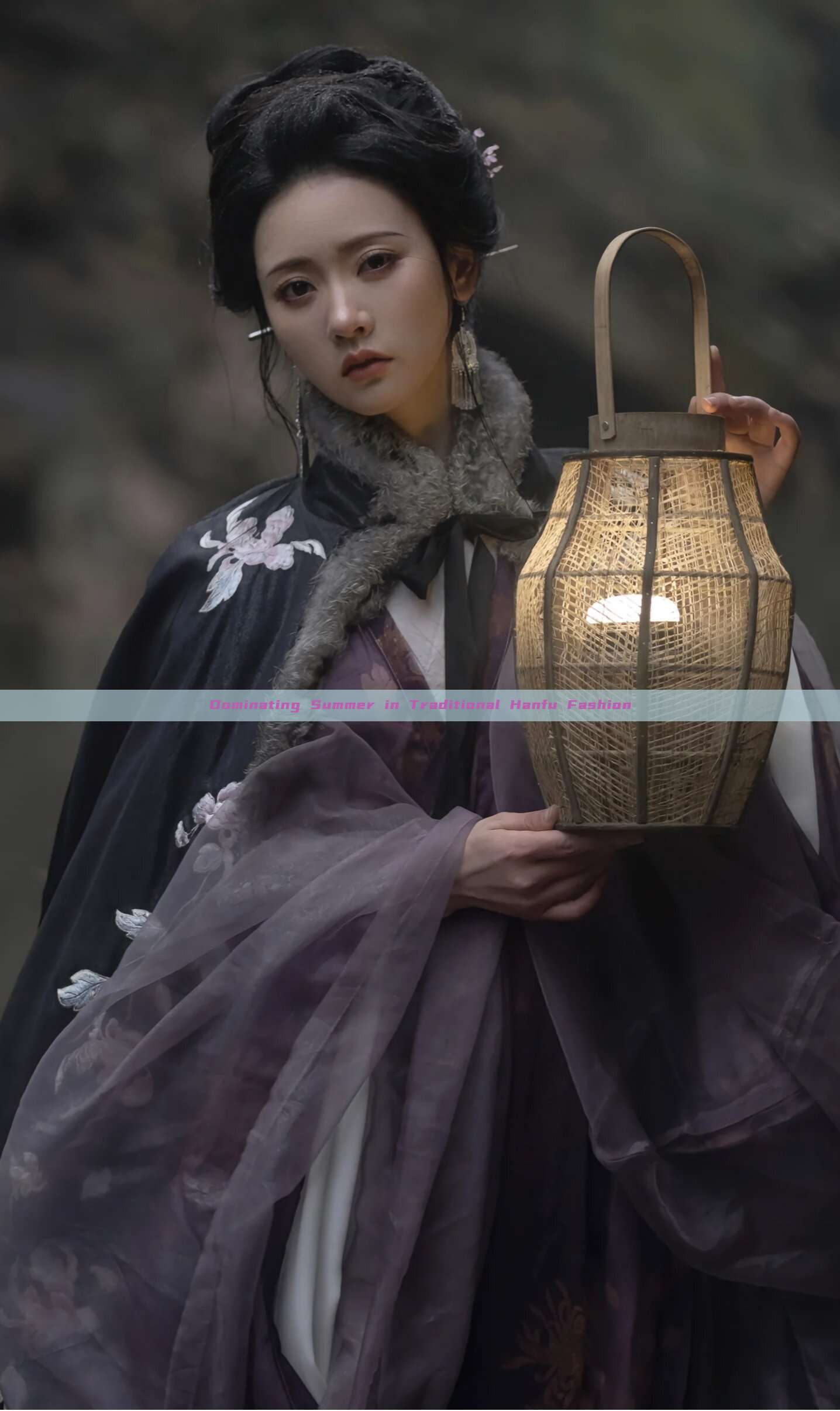 Dominating Summer in Traditional Hanfu Fashion Dominating Summer in Traditional Hanfu Fashion