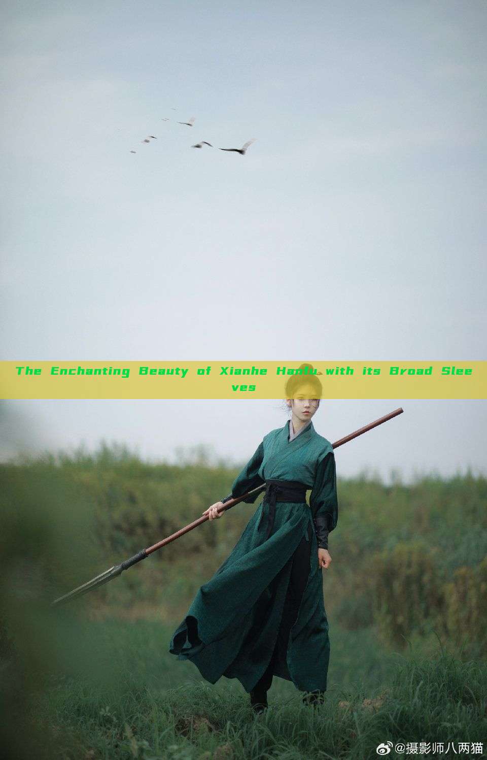 The Enchanting Beauty of Xianhe Hanfu with its Broad Sleeves The Enchanting Beauty of Xianhe Hanfu with its Broad Sleeves