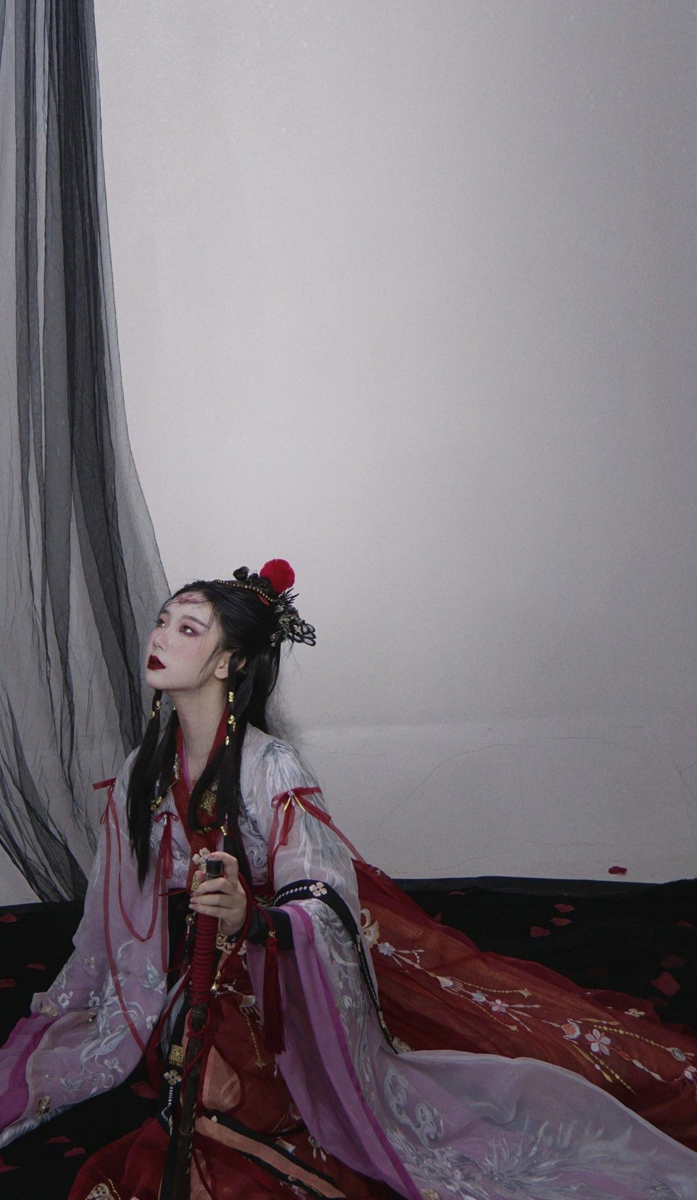 Lin Daiyu in Hanfu Fashion:A Study of Traditional Chinese Beauty and Cultural Heritage