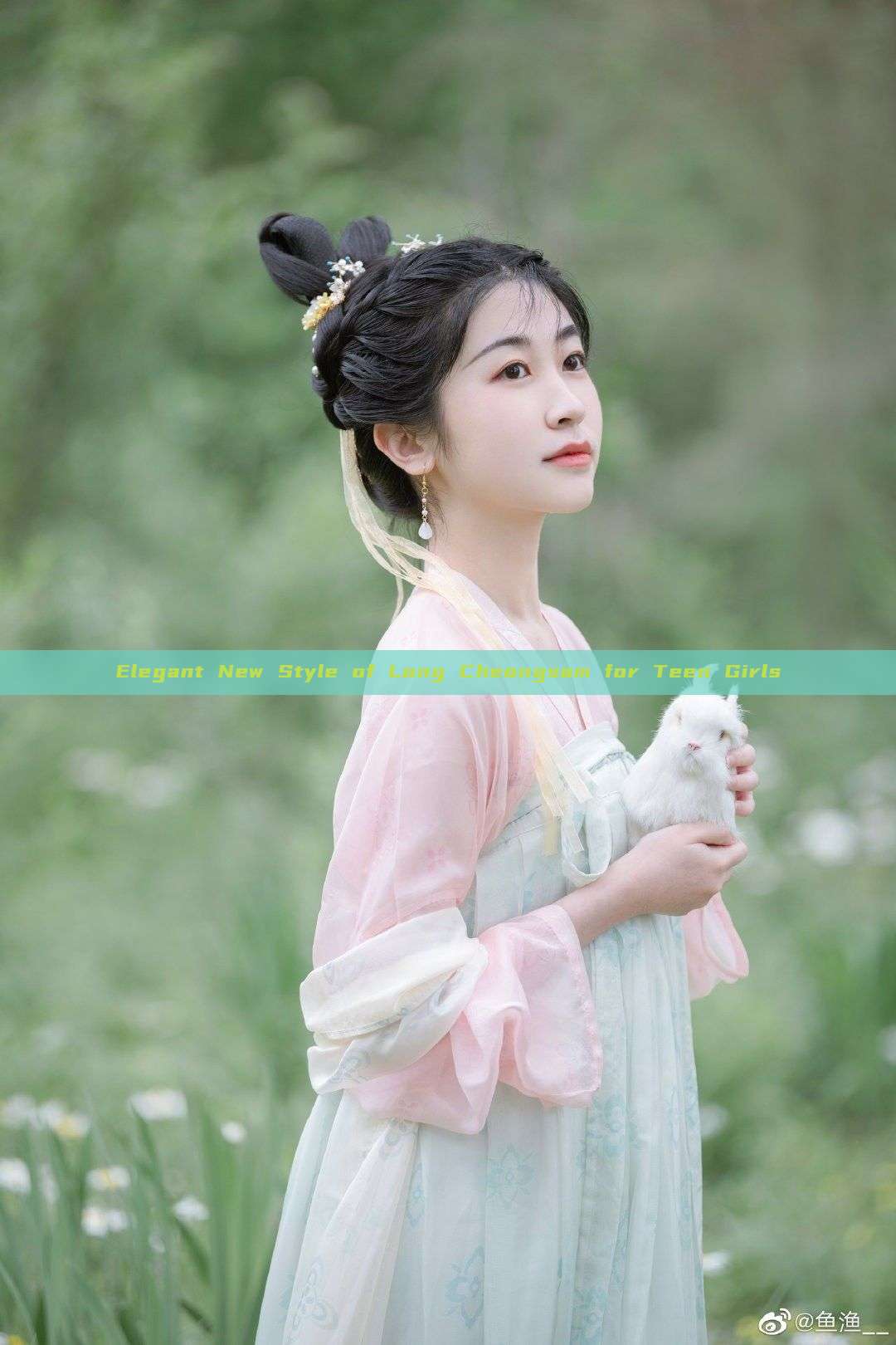 Elegant New Style of Long Cheongsam for Teen Girls Elegant New Style of Long Cheongsam for Teen Girls