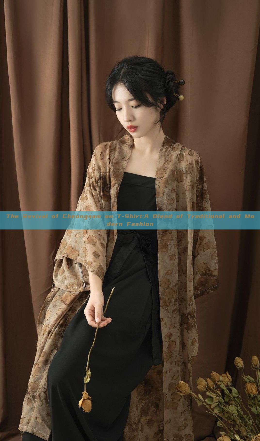 The Revival of Cheongsam on T-Shirt:A Blend of Traditional and Modern Fashion The Revival of Cheongsam on T-Shirt:A Blend of Traditional and Modern Fashion