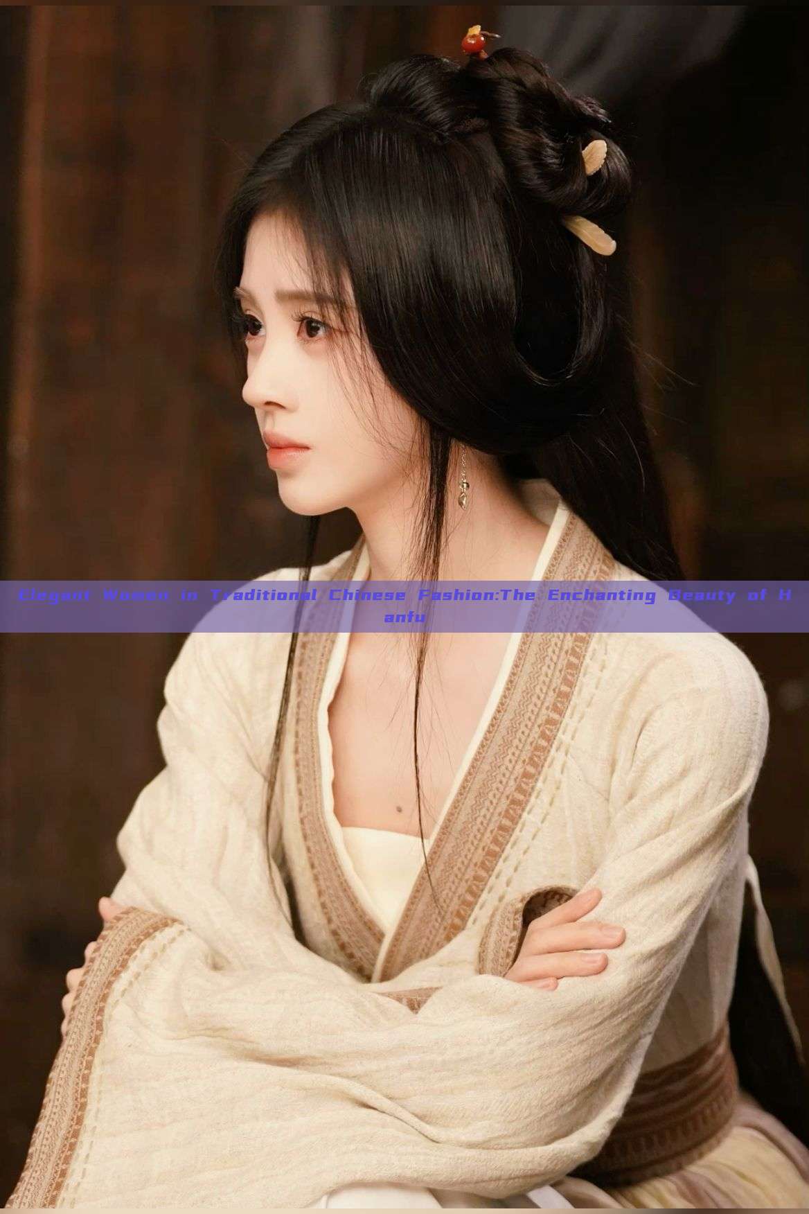 Elegant Women in Traditional Chinese Fashion:The Enchanting Beauty of Hanfu Elegant Women in Traditional Chinese Fashion:The Enchanting Beauty of Hanfu