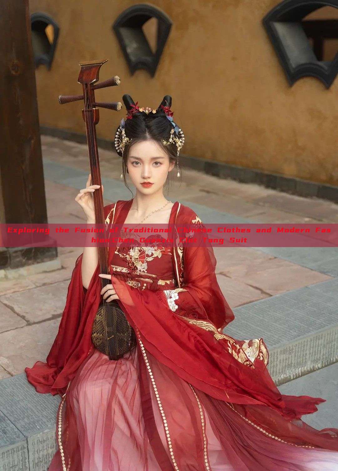 Exploring the Fusion of Traditional Chinese Clothes and Modern Fashion:Chen Guanxis Clot Tang Suit