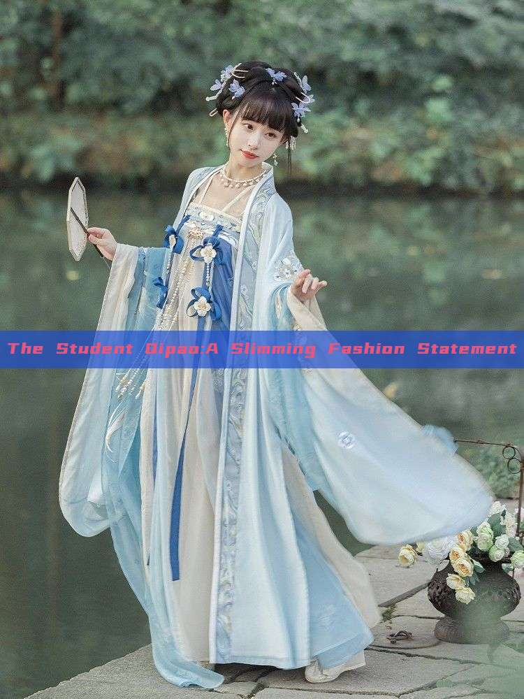 The Student Qipao:A Slimming Fashion Statement The Student Qipao:A Slimming Fashion Statement