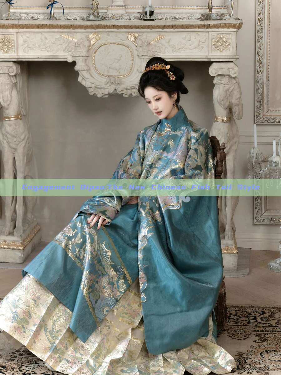 Engagement Qipao:The New Chinese Fish Tail Style Engagement Qipao:The New Chinese Fish Tail Style