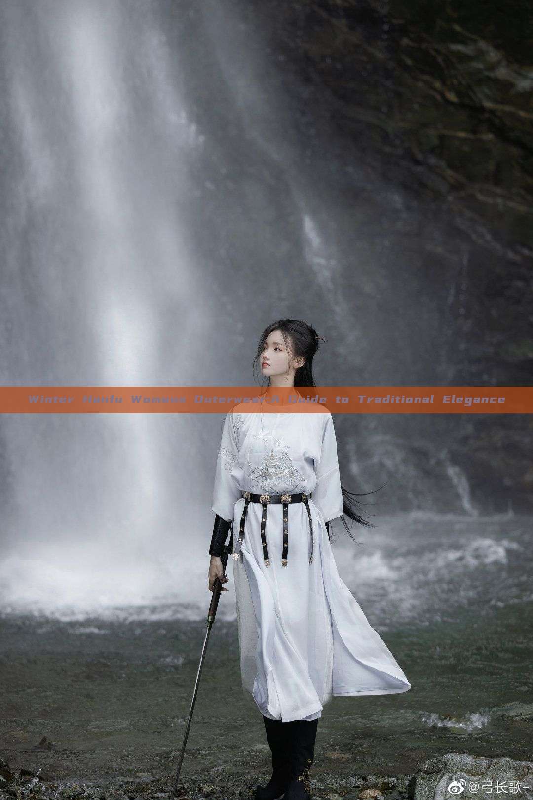 Winter Hanfu Womens Outerwear:A Guide to Traditional Elegance Winter Hanfu Womens Outerwear:A Guide to Traditional Elegance