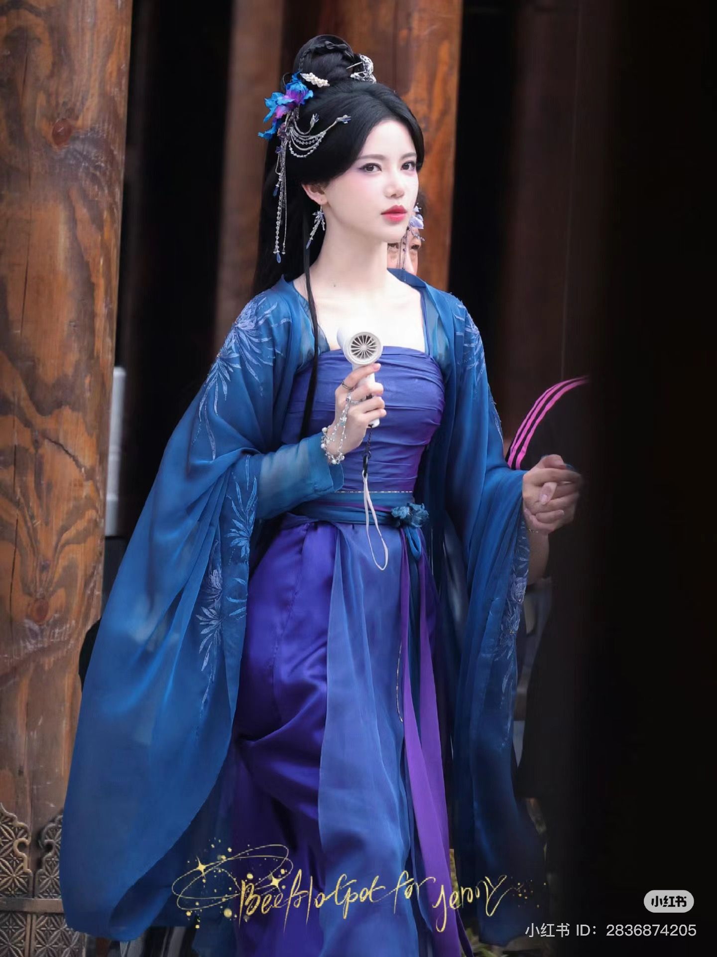 Childrens Performance Costumes:The Revival of Hanfu Traditional Chinese Attire