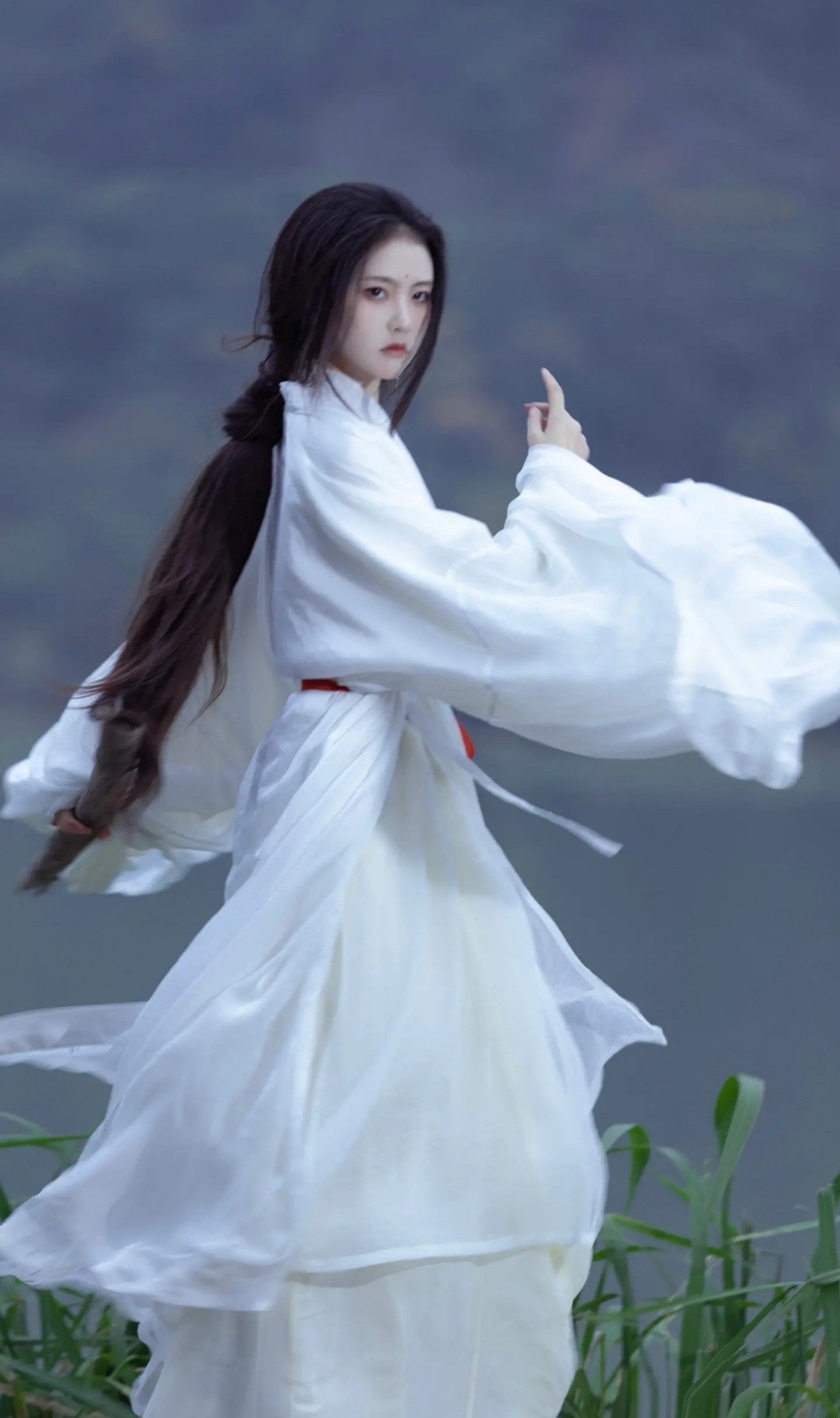 The Girl Child in a Landscape Qipao:The Enchantment of Traditional Chinese Art