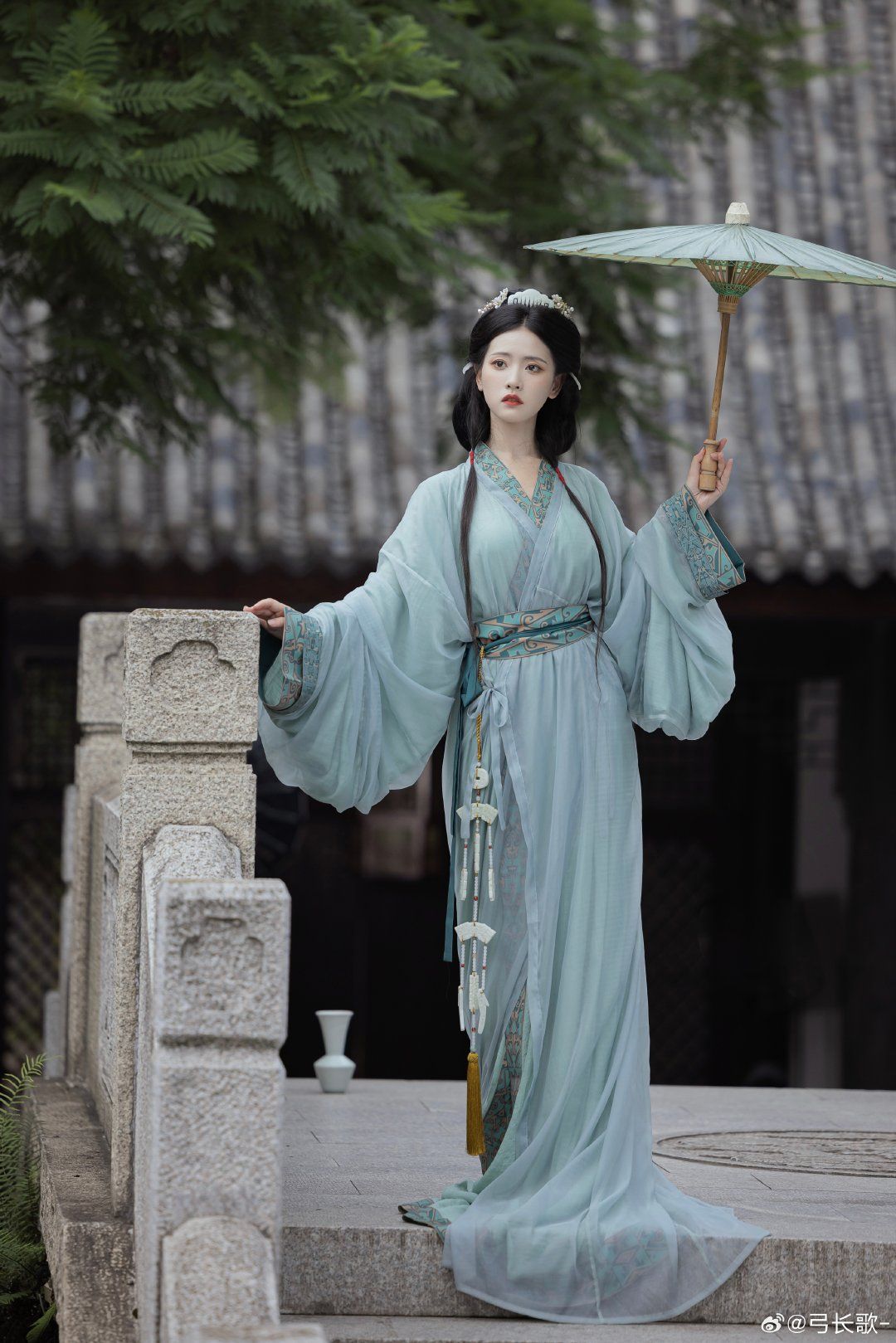 Slimming Effect of the Horseface Skirt:The Magic of Traditional Chinese Fashion Slimming Effect of the Horseface Skirt:The Magic of Traditional Chinese Fashion