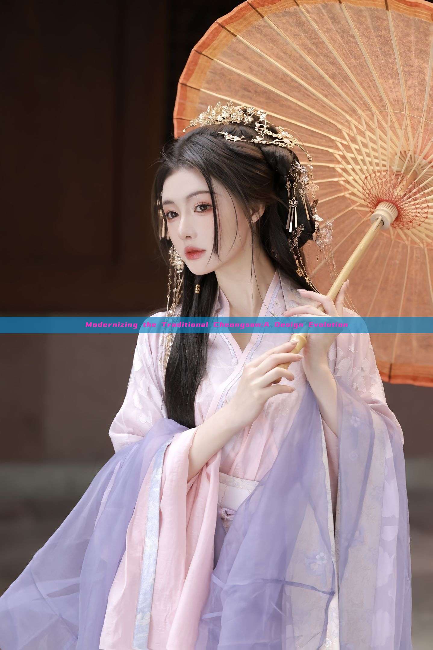 Modernizing the Traditional Cheongsam:A Design Evolution