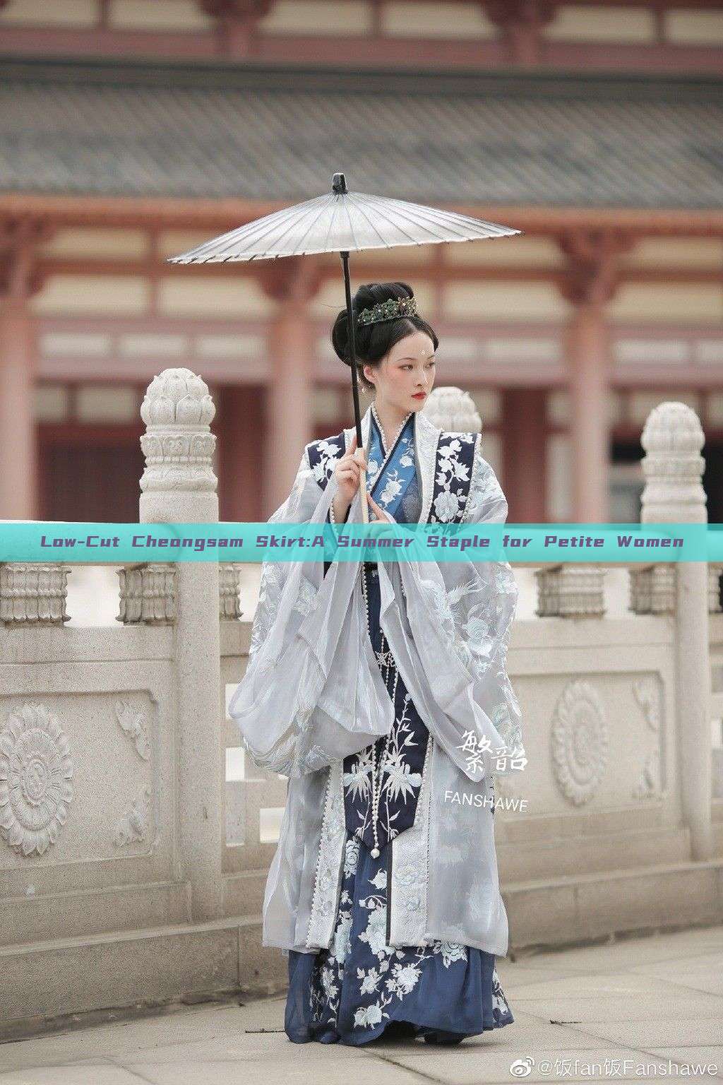 Low-Cut Cheongsam Skirt:A Summer Staple for Petite Women