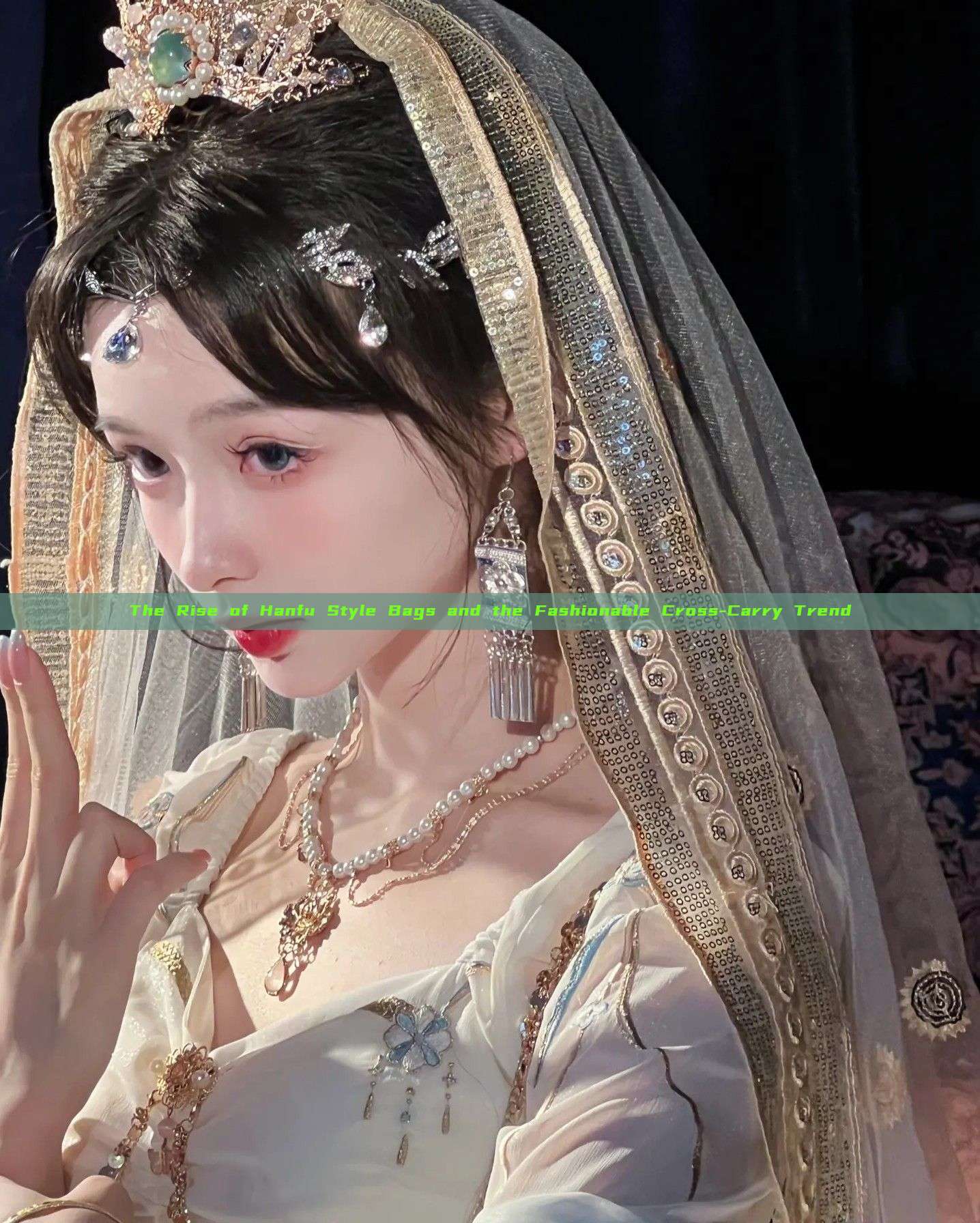 The Rise of Hanfu Style Bags and the Fashionable Cross-Carry Trend The Rise of Hanfu Style Bags and the Fashionable Cross-Carry Trend