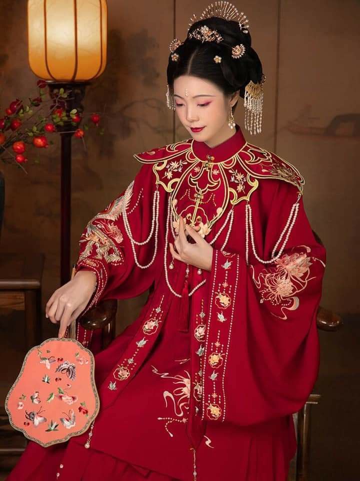 The Elegance of Summer Cheongsam for the Modern Lady The Elegance of Summer Cheongsam for the Modern Lady