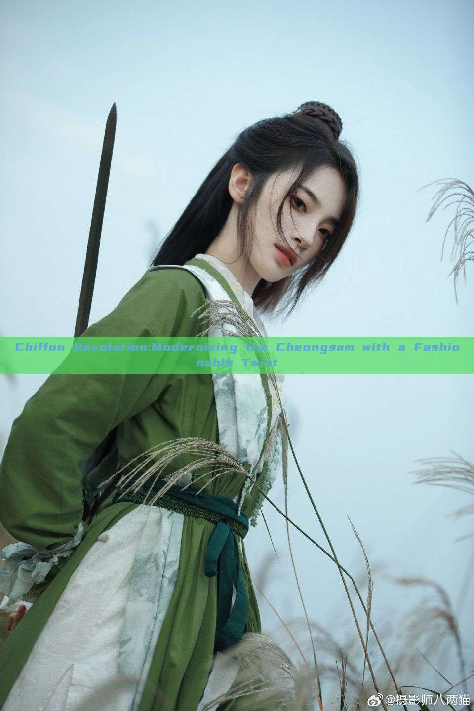 Chiffon Revolution:Modernizing the Cheongsam with a Fashionable Twist Chiffon Revolution:Modernizing the Cheongsam with a Fashionable Twist