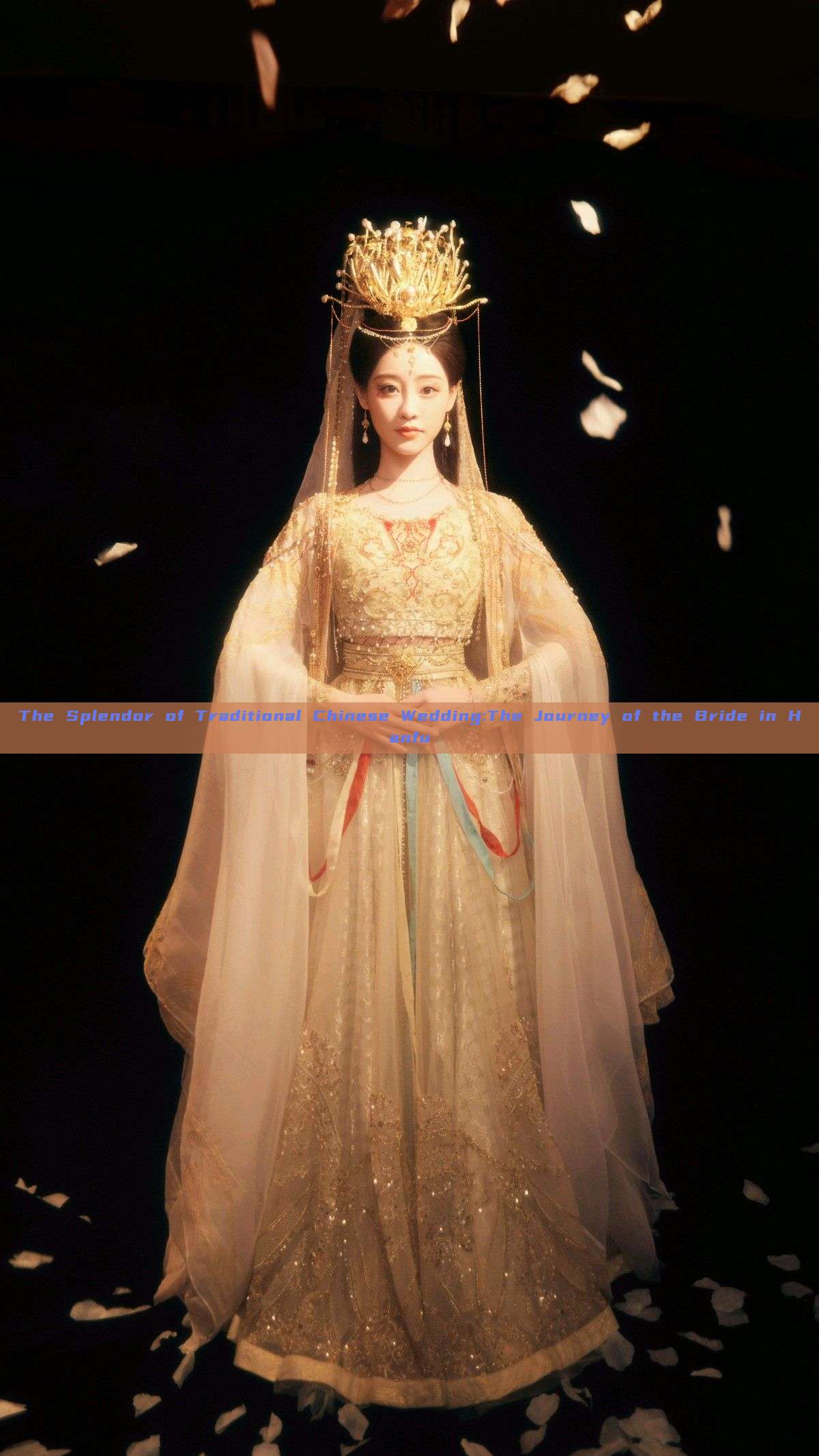 The Splendor of Traditional Chinese Wedding:The Journey of the Bride in Hanfu The Splendor of Traditional Chinese Wedding:The Journey of the Bride in Hanfu