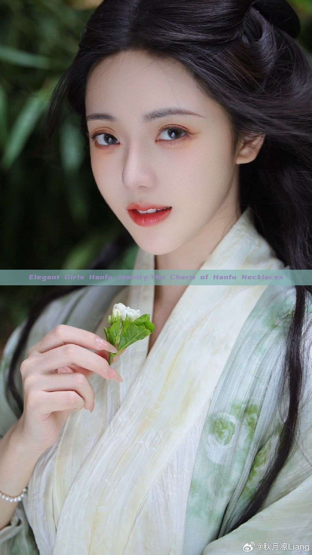 Elegant Girls Hanfu Jewelry:The Charm of Hanfu Necklaces Elegant Girls Hanfu Jewelry:The Charm of Hanfu Necklaces