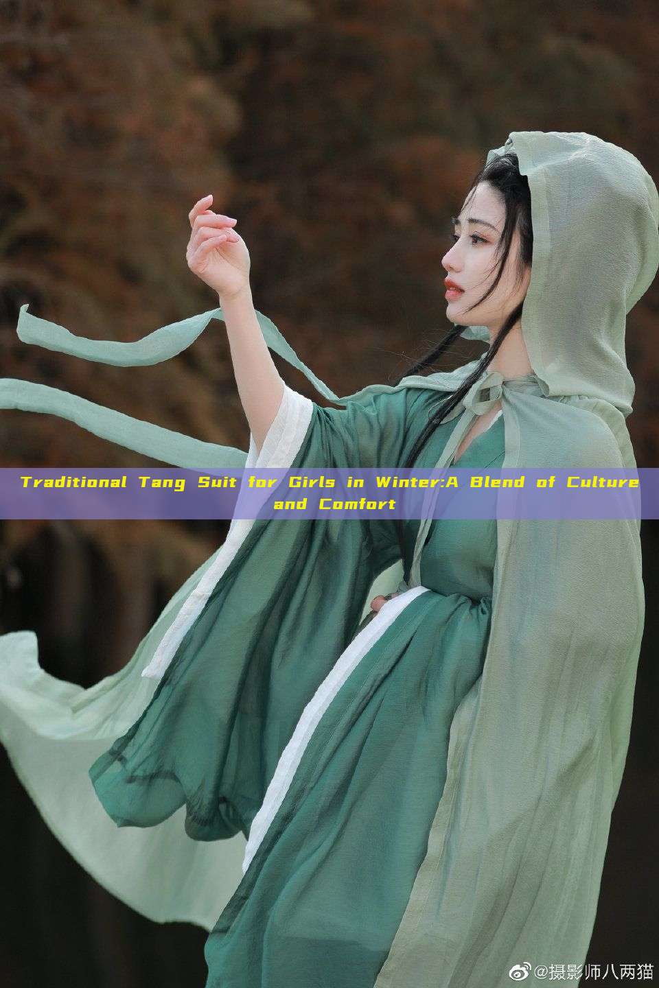 Traditional Tang Suit for Girls in Winter:A Blend of Culture and Comfort Traditional Tang Suit for Girls in Winter:A Blend of Culture and Comfort