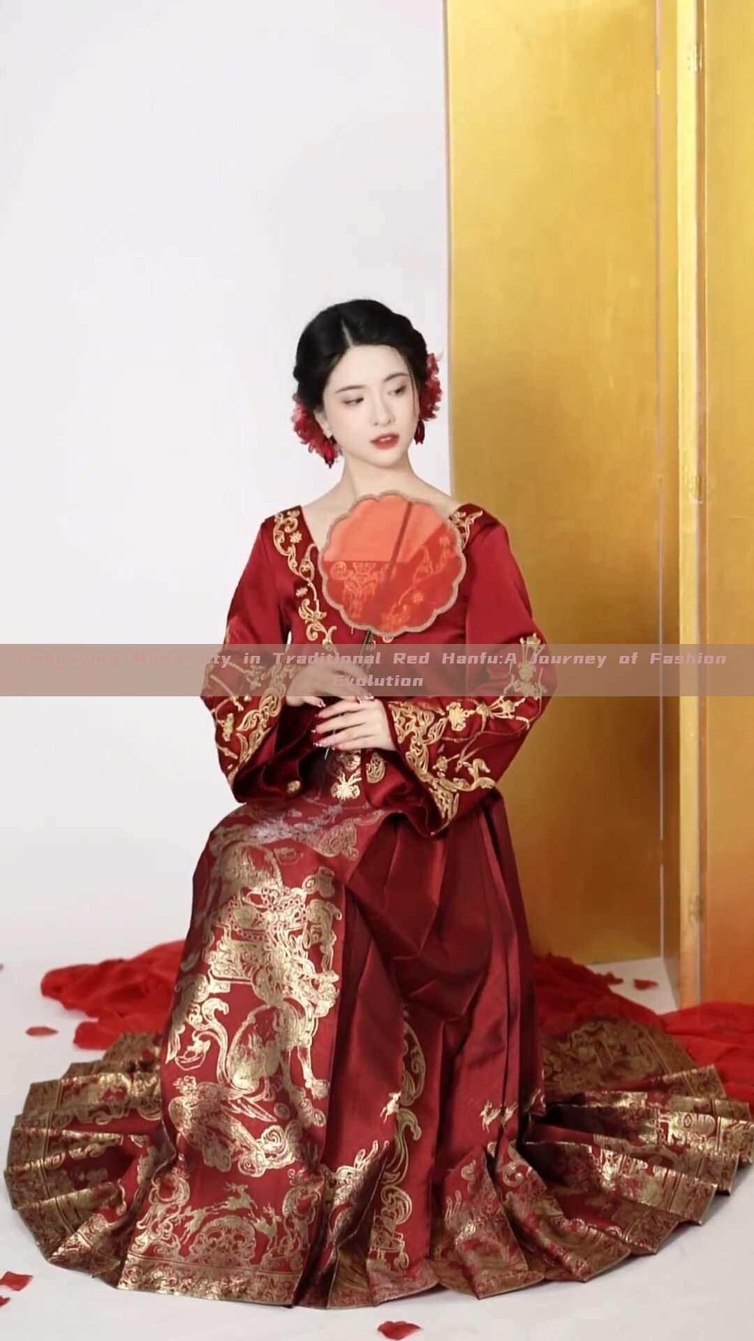 Embracing Modernity in Traditional Red Hanfu:A Journey of Fashion Evolution