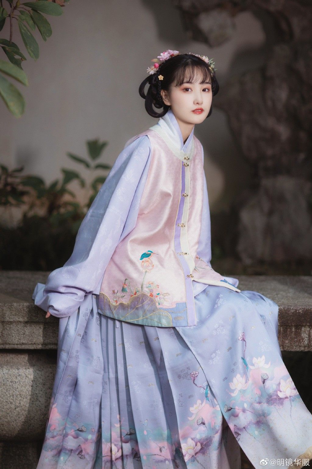 The Cheongsam:Embracing the Chinese Heritage in Summer