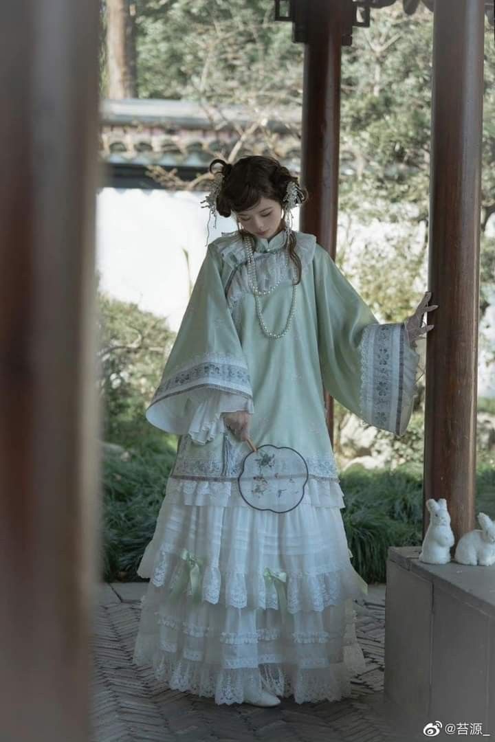 Spring Hanfu Fashion for Little Girls:Embracing Traditional Elegance