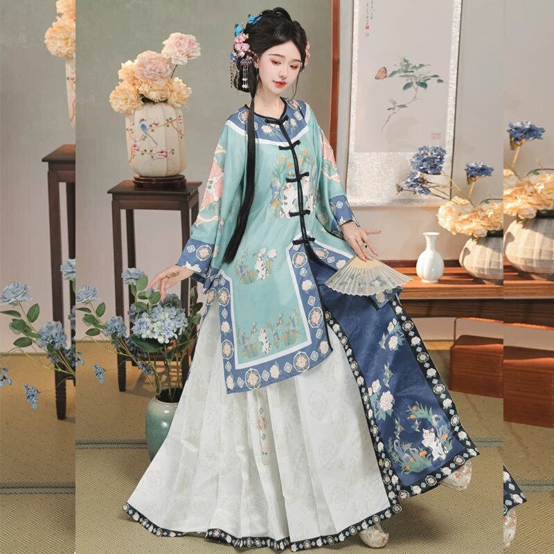 Dancing in a New Era:The Evolution of Cheongsam Dancewear with Elastic Mid-Length Sleeves Dancing in a New Era:The Evolution of Cheongsam Dancewear with Elastic Mid-Length Sleeves